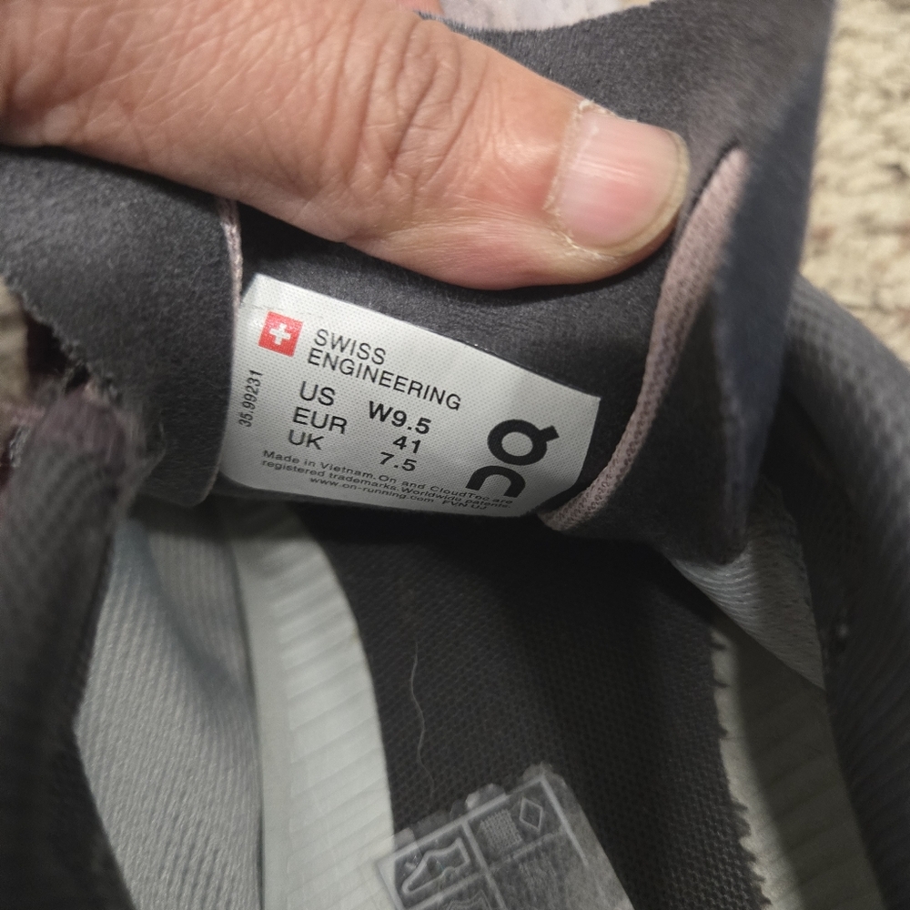 On Cloud Flow Women's Cloudflow 3 Running Shoes Mulberry Mineral Aqua Size 9.5 - Picture 4 of 6